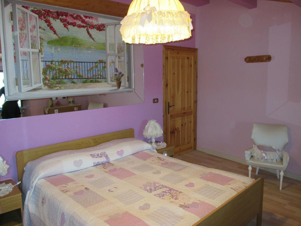 Belvilla By Oyo Graceful Apartment With Garden Petrella Guidi Extérieur photo